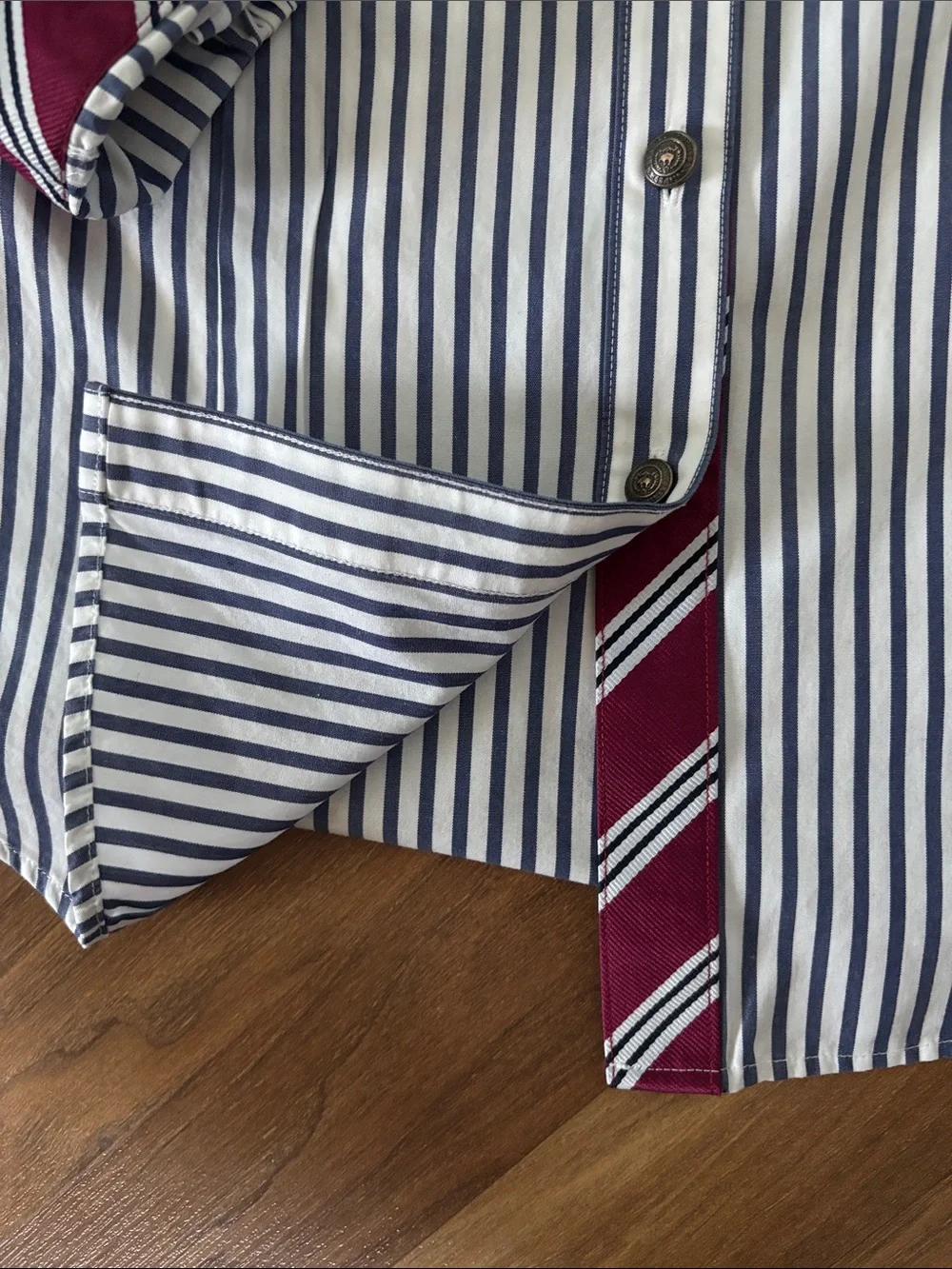 Brooks Brothers Striped Button Down Shirt with Contrast Rolled Cuffs Size 2 - Picture 6 of 8